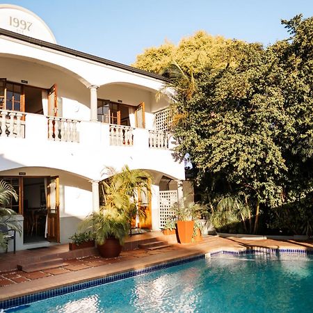 איסט לונדון Devereux Lodge מראה חיצוני תמונה